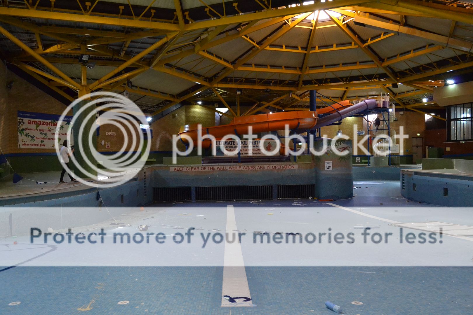 Wyre Forest Glades Leisure Centre Kidderminster October 2016